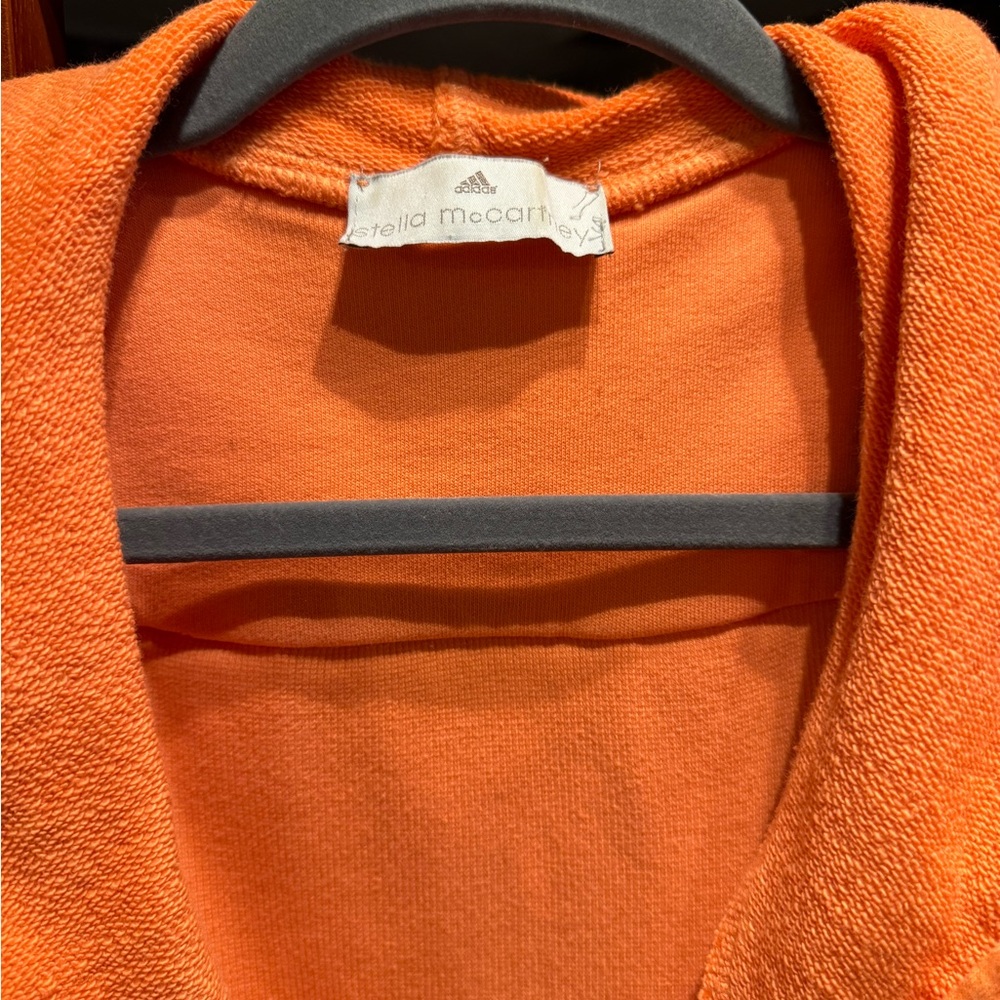Vest - Picture 2 of 6
